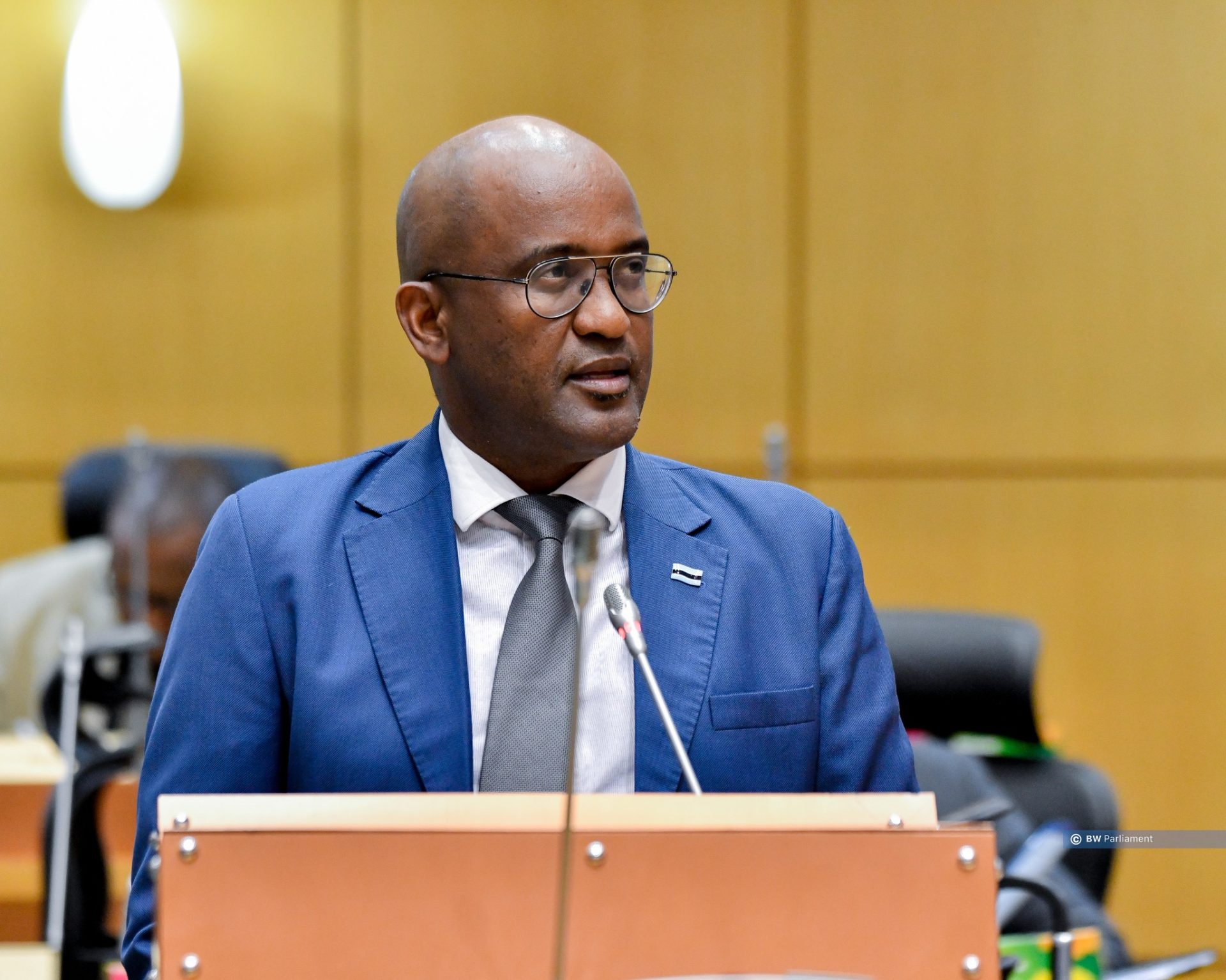 Ministry of Transport and Infrastructure - 𝗛𝗢𝗡𝗢𝗨𝗥𝗔𝗕𝗟𝗘 𝗡𝗢𝗔𝗛 𝗦.𝗟.𝗠. 𝗦𝗔𝗟𝗔𝗞𝗔𝗘