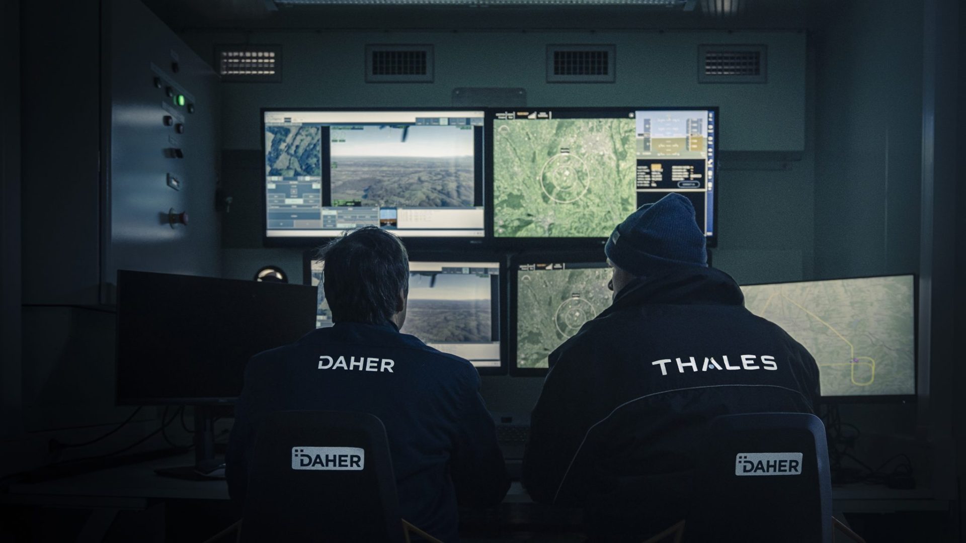 As Daher’s technology partner, Thales developed the remote piloting control system for the EyePulse MALE (Medium Altitude Long Endurance) drone prototype, providing the base station with a ground-to-air command and control data link.
