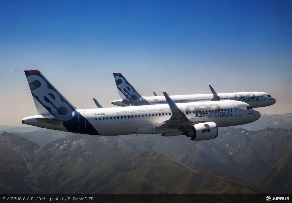 Airbus A320neo and A321neo in flight together