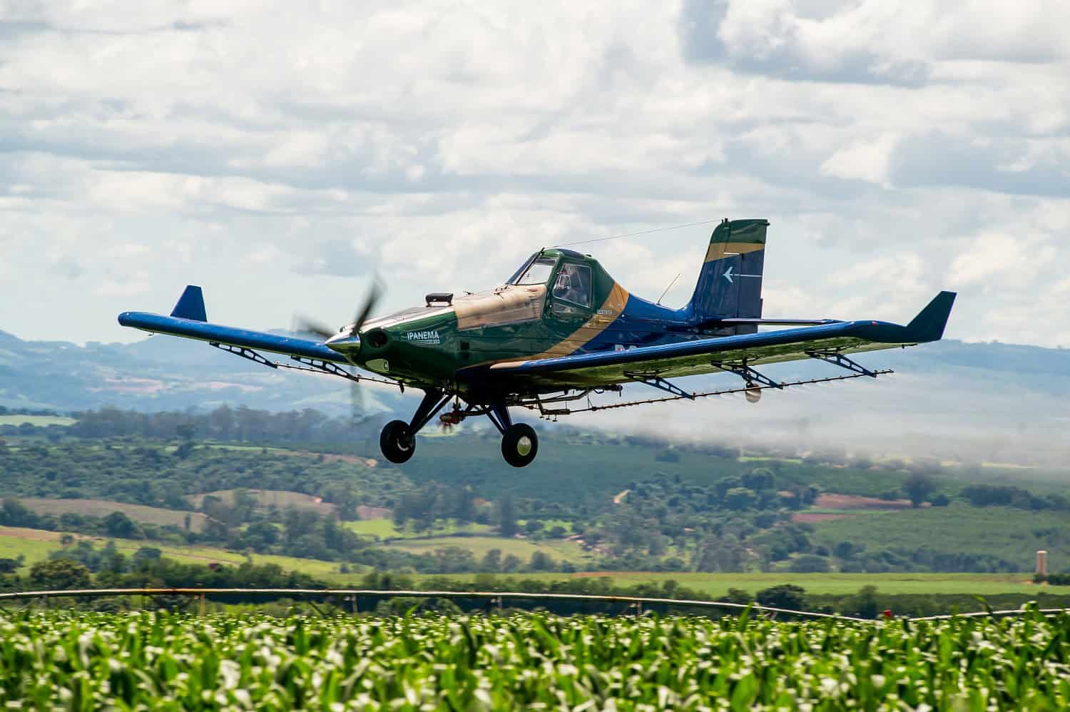 IPANEMA 203 Nova pintura photo credit Embraer, Photographer: CLAUDIO CAPUCHO
