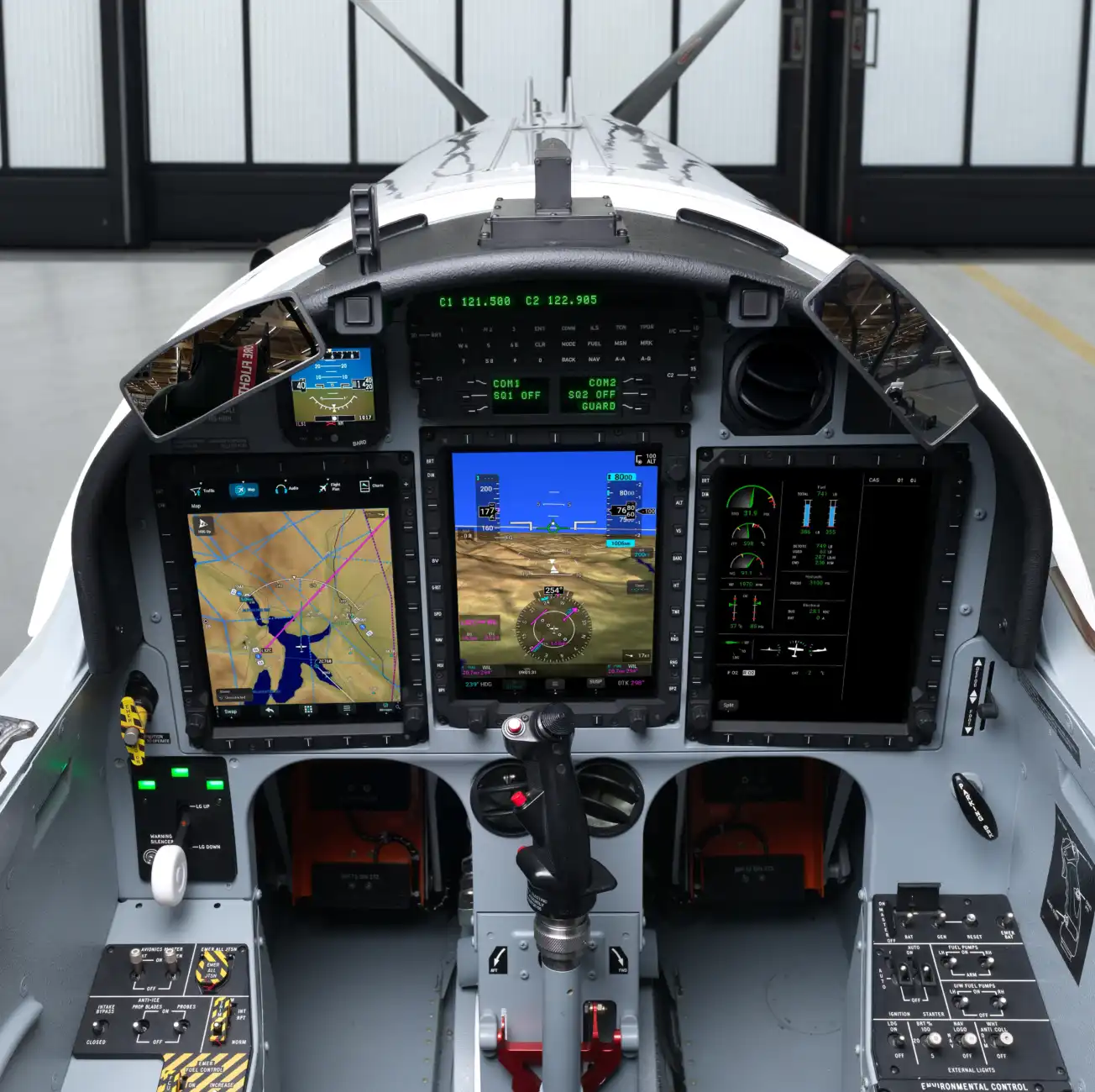 The Pilatus PC-7 MKX introduces a modern cockpit built around the Garmin G3000 PRIME suite