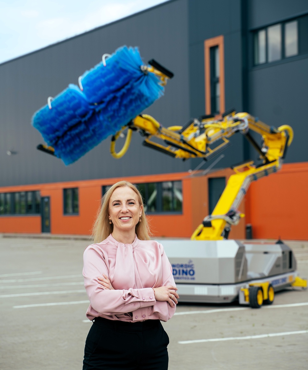 Veronika Andrianovaite CEO of Nordic Dino Robotics